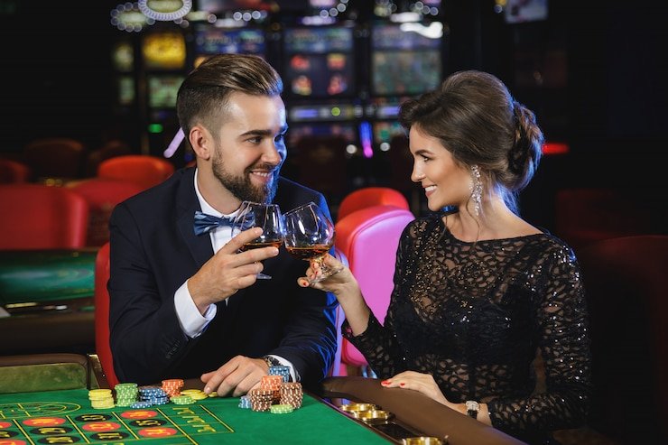 winspirit Meja Baccarat & Slot Cleocatra di Satu Tempat